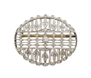 950 platinum and 583 Russian gold brooch studded with diamonds in an old polish