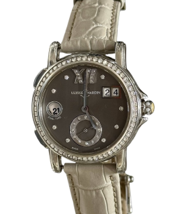 Ulysse Nardin Dual Time – אם־הפנינה ויהלומים | שענות שווייצרית עם אלגנטיות פונקציונלית