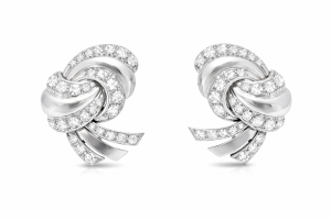 Modern 18K White Gold Diamonds Earrings